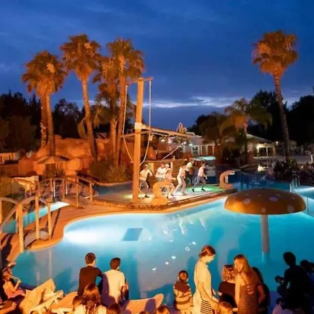 4 Etoiles - Parc Aquatique - Efaihh Hyeres